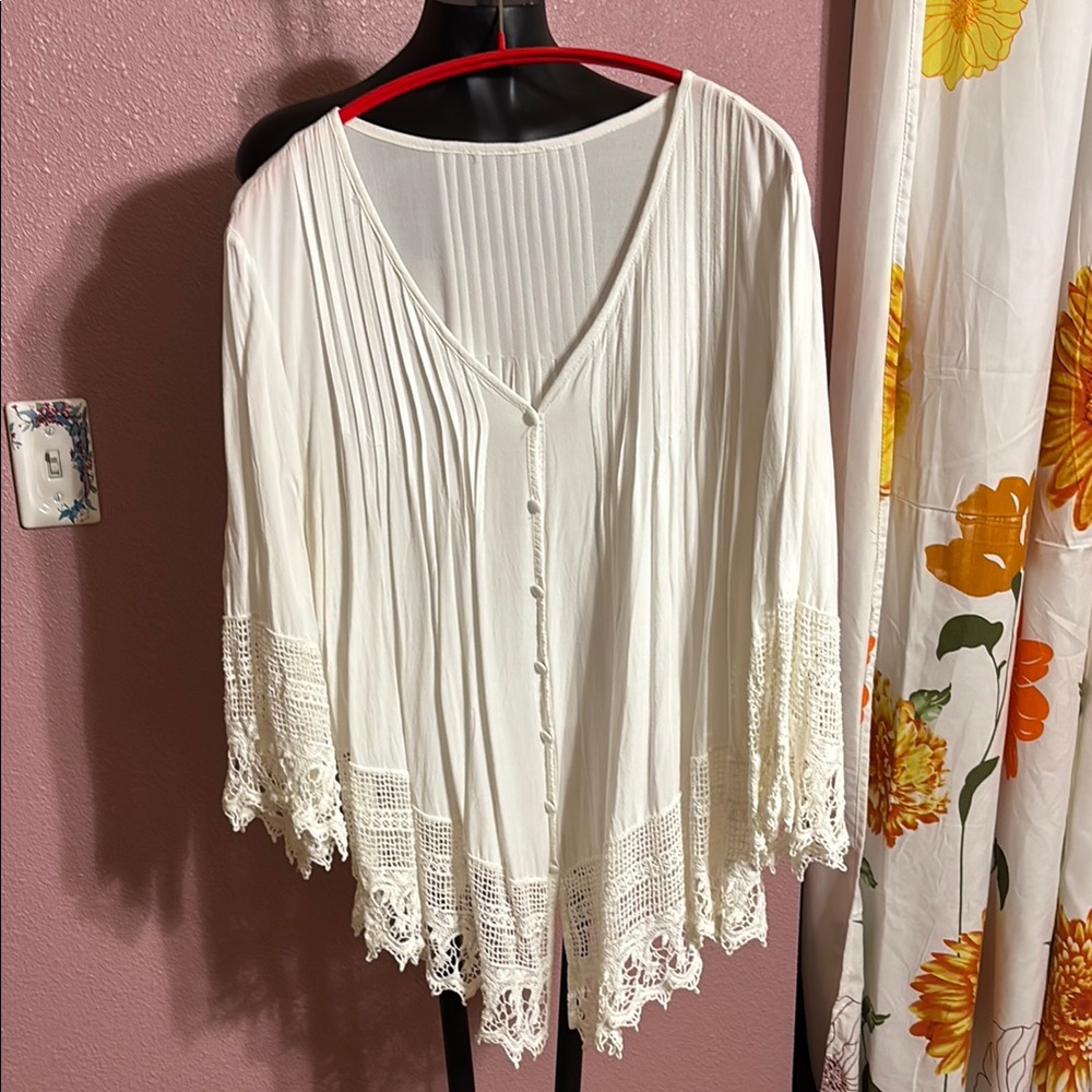 Elegant White Lace Trim Blouse - measurements in pictures